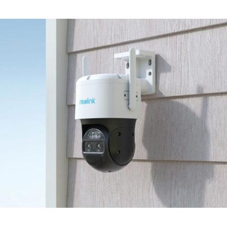 Camera de supraveghere Reolink Trackmix LTE; TRACKMIX SERIES G770 Senzor: 1/3"CMOS Rezolutie video: 4 Megapixeli (3840 x 2160 pixeli) Cadre/secunda: 15 FPS Lentila fixa: 2.8mm Diafragma: F1.6 Unghi de vizualizare: orizontal: 108°/vertical: 38° Distanta iluminator IR: 30 m Numar LED-uri IR: 2