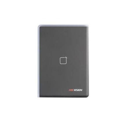 Cititor de card Hikvision DS-K1108AM, Pro series,  citeste carduri Mifare 13.56 MHz, distanta de citire: ≤ 50 mm, comunicare: RS-485, Wiegand (W26, W34) protocol si OSDP protocol,  indicator LED de stare si alimentare, tamper, buzzer, alimentare: 12 VDC, IP65, dimensiuni: 123 mm × 88 mm × 21mm