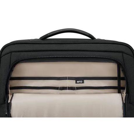 ThinkPad Professional 14-inch Topload G2; Dimensiuni: 390 x 65 x 275mm; Greutate: 0.71 kg; Culoare: Black